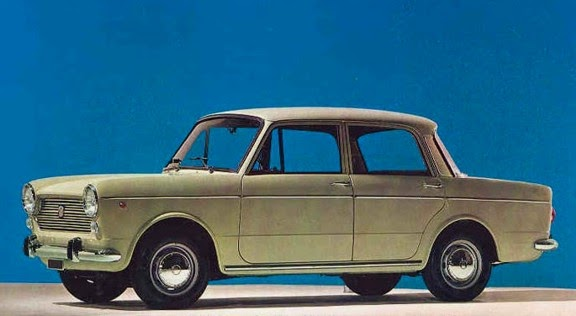 La Fiat 1100 R e…il ponte